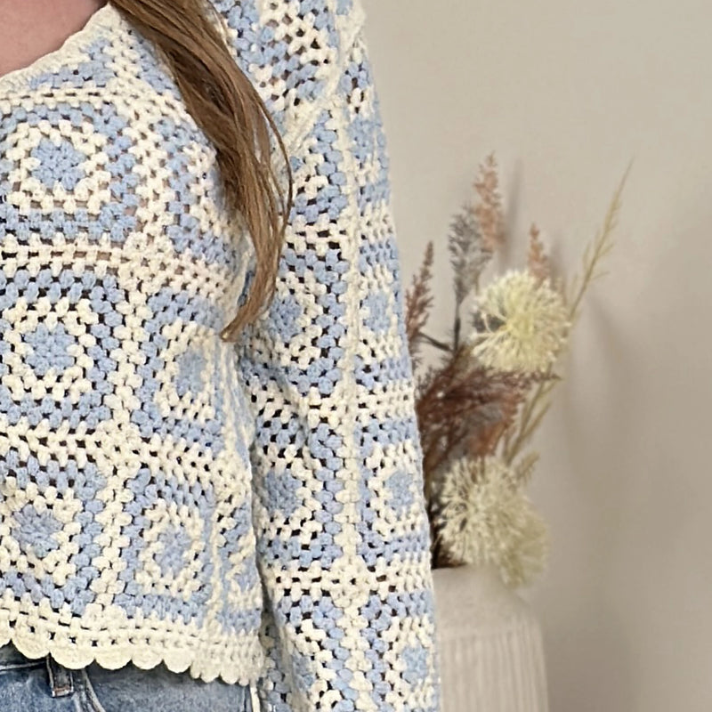 AVA-ISLA Häkel-Cardigan schwarz & blau