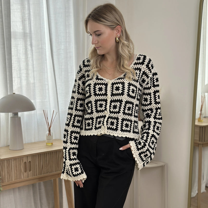 AVA-ISLA Häkel-Cardigan schwarz & blau