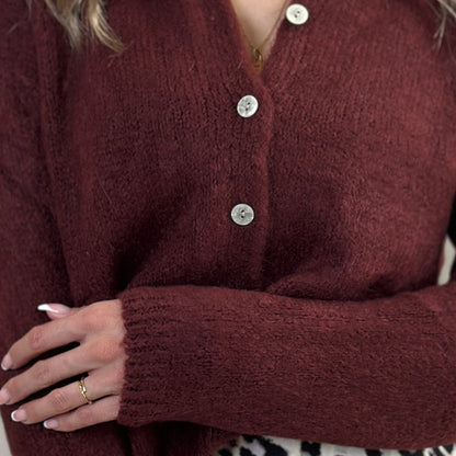 BORA-ADELIA Strickcardigan mit Knopfleiste beige & burgunder